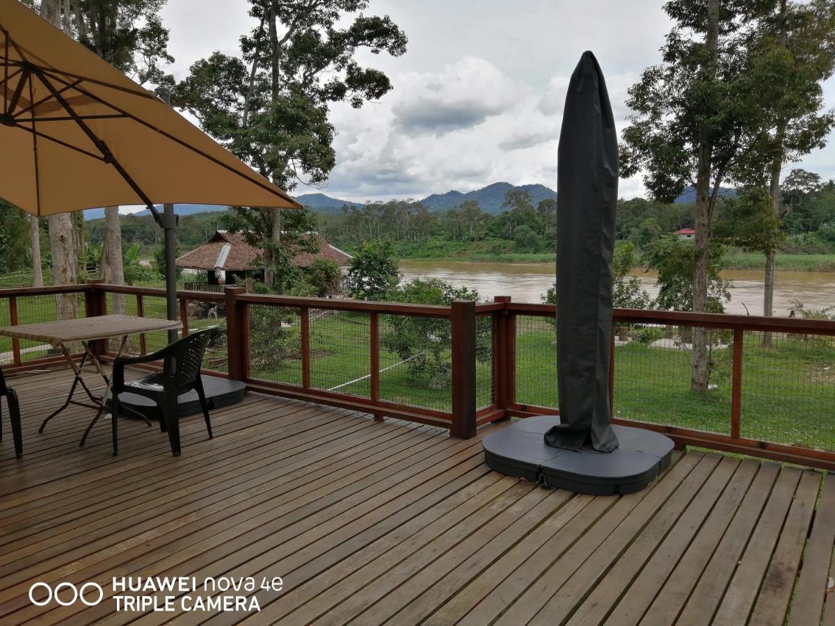 Resort D Rumah Bonda River View Куала Кангсар Екстериор снимка
