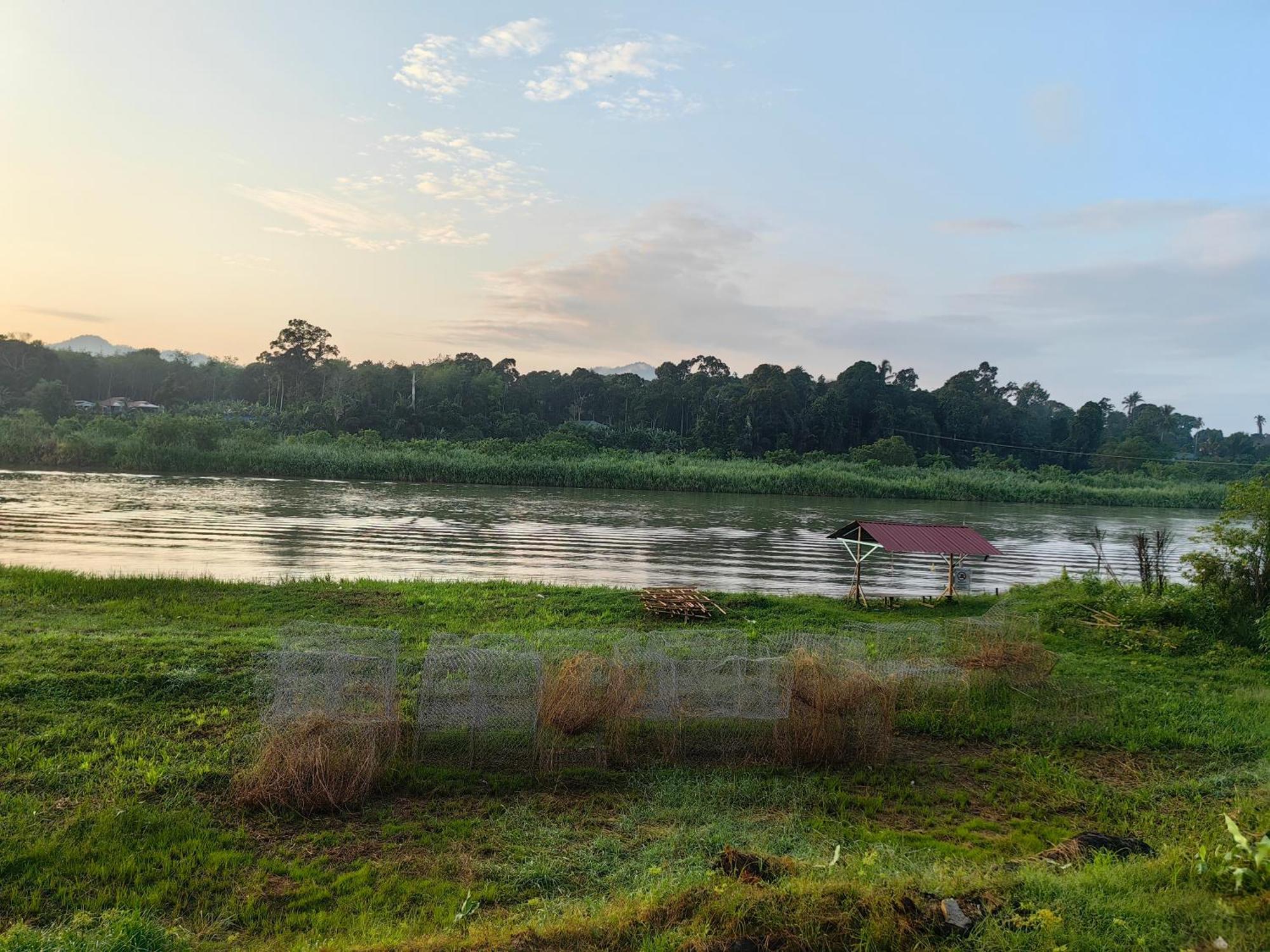 Resort D Rumah Bonda River View Куала Кангсар Екстериор снимка